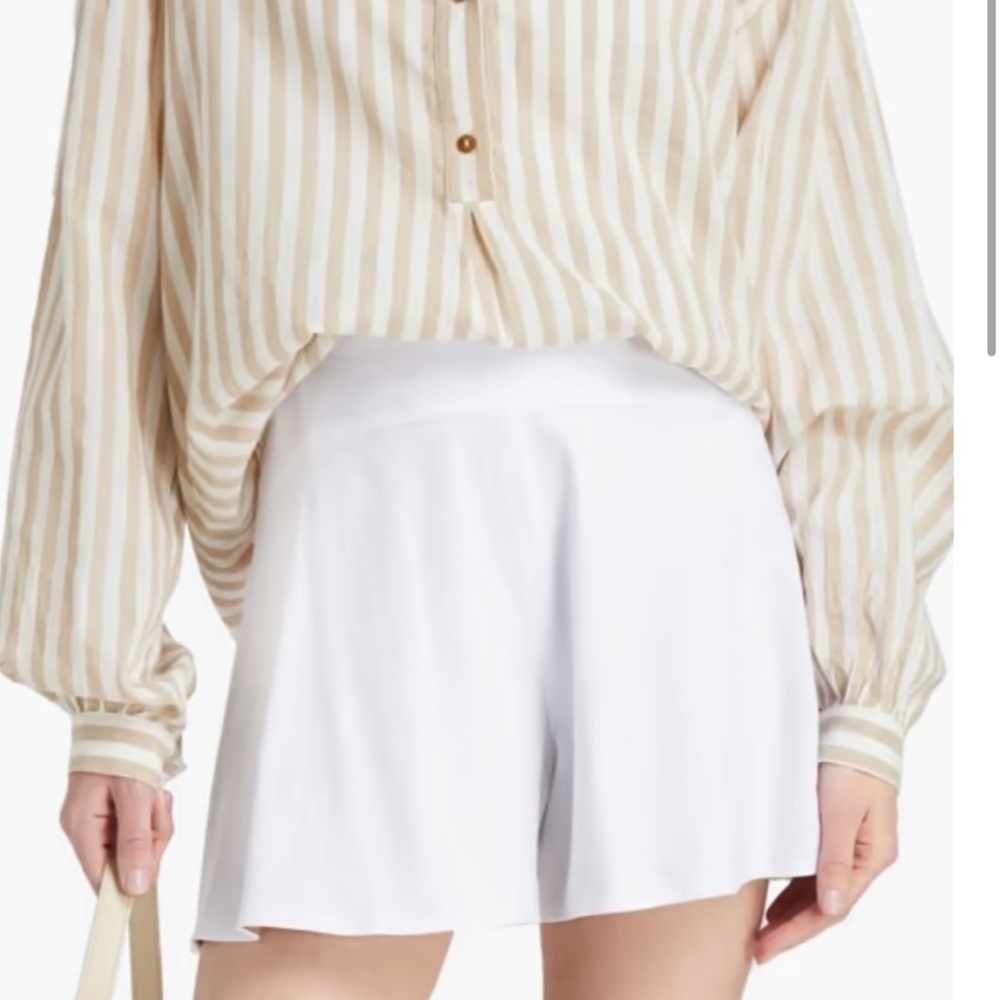 Vince white linen shorts size 4